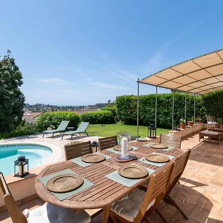 Superbe Jardin, Piscine * La Garde (Var)